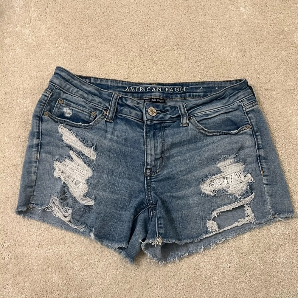 Favorite American Eagle MIDI jean short